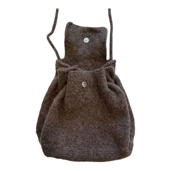 Natural Wool Handmade Seamless Felted Purse / Tote Bag - Picture 5 of 13